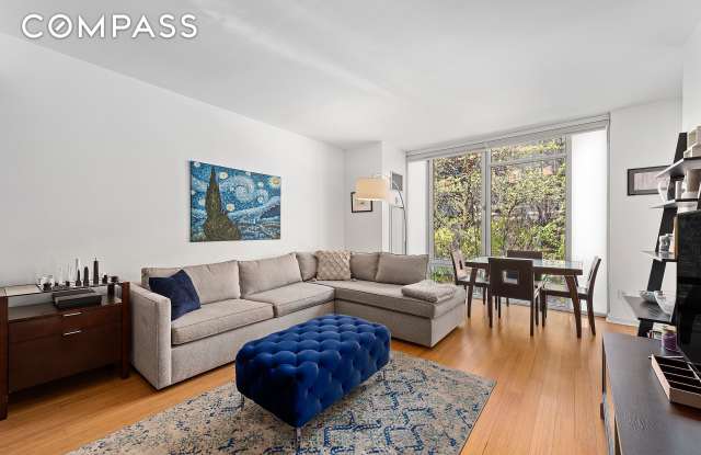 350 West 53rd Street photos photos