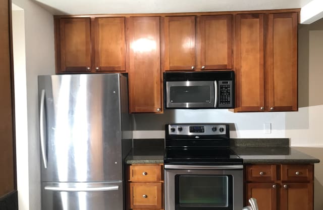 5 Lancaster Cir - 5 Lancaster Circle, Bay Point, CA 94565 5 Lancaster Cir - 5 Lancaster Circle, Bay Point, CA 94565