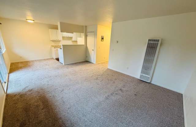 2 bed 1 bath apartment for rent in South Lake Tahoe Gallery 4