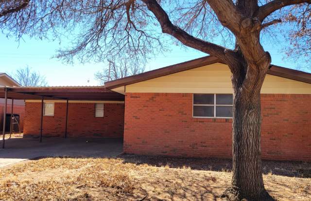 Available November 1st! 4/2/2 carport Updated! Large Shop w/ Electricity photos photos