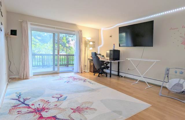 2214 South Goebbert Road - 180 Gallery 3