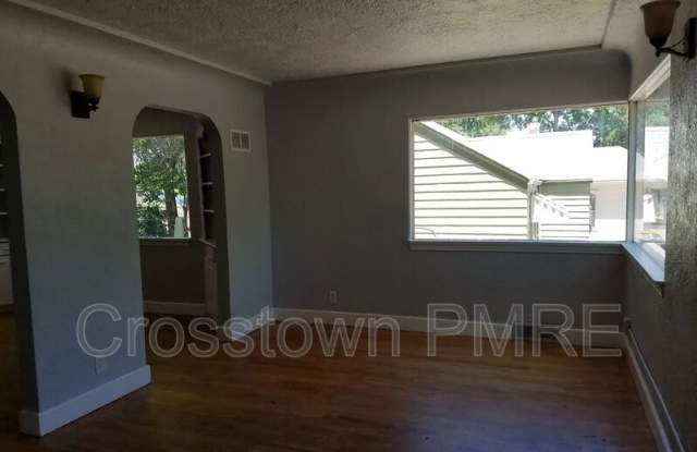 1621 6th Avenue - A Gallery 4
