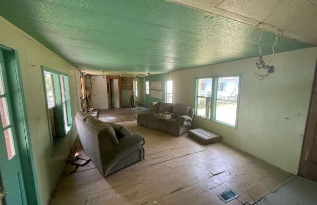 1806 E Webster Rd photos photos