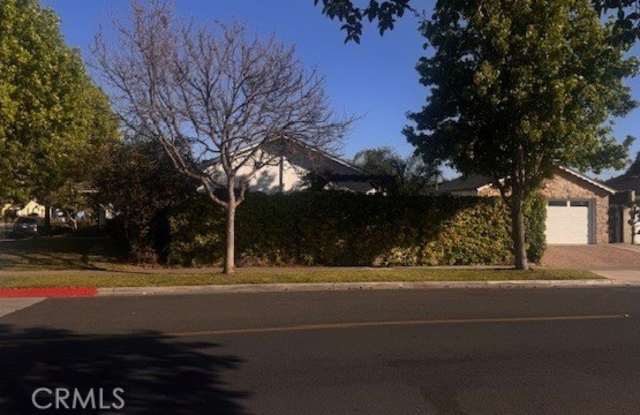 11841 Montecito photos photos