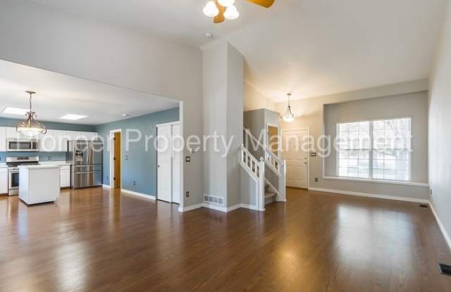 2923 South Deframe Way Gallery 4