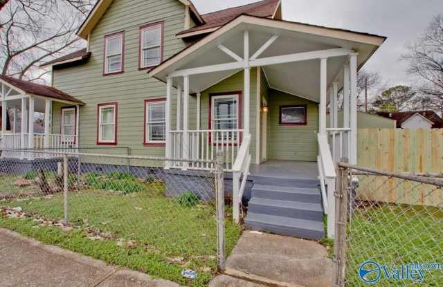 3516 Triana Blvd - 3516 Southwest Triana Boulevard, Huntsville, AL 35805