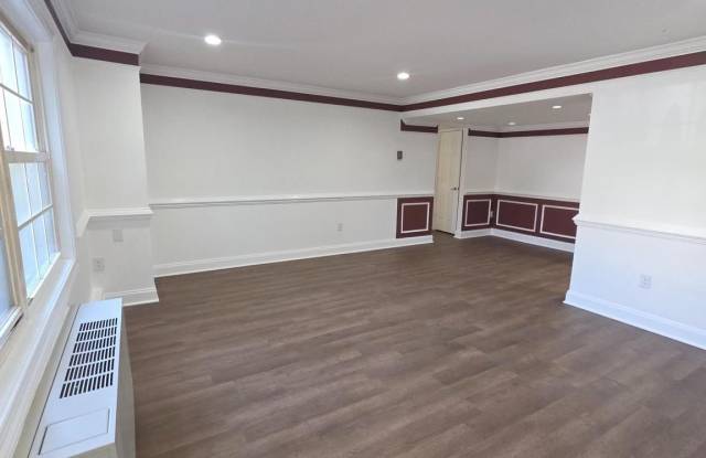 4507 ROMLON Street Gallery 2