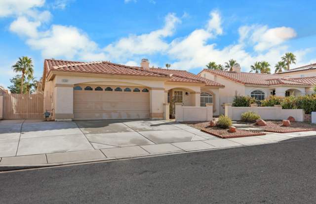 Great 1 story, 3 bdrm, 2 bath - Silverado Area photos photos