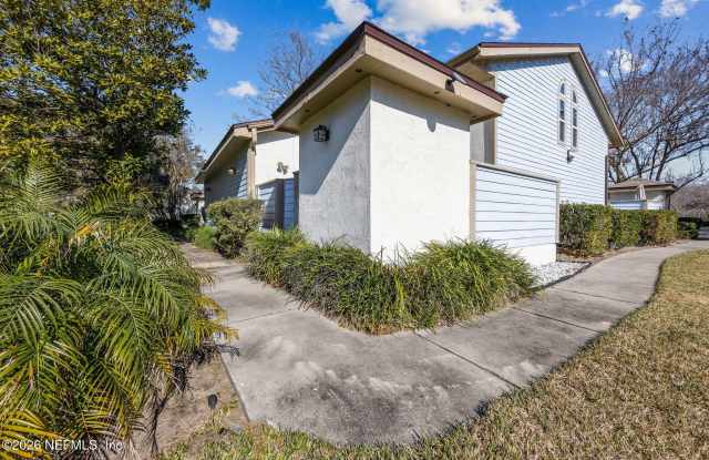 1604 CHALLENGER Court W unit: 1604 photos photos