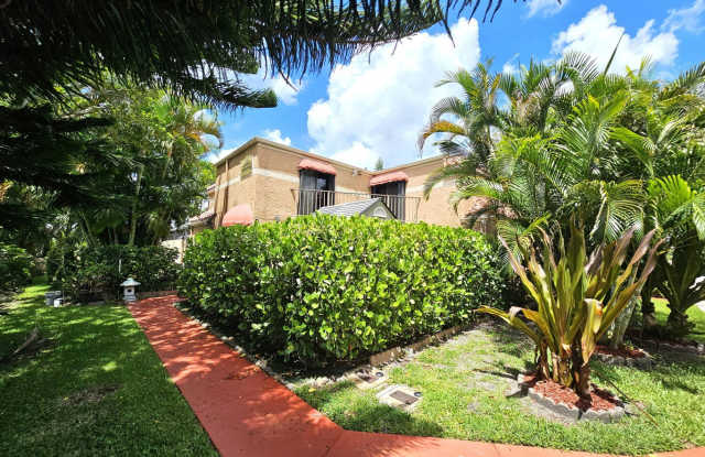 6163 Seven Springs Boulevard photos photos