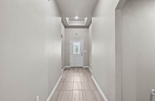 9505 English Oak Drive Gallery 3