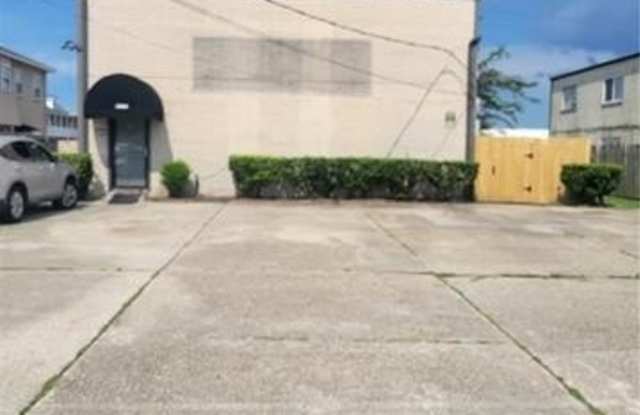 1501 HICKORY Avenue Gallery 2