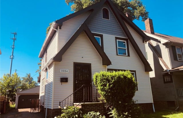 3954 Ardmore Rd - 3954 Ardmore Road, Cleveland Heights, OH 44121