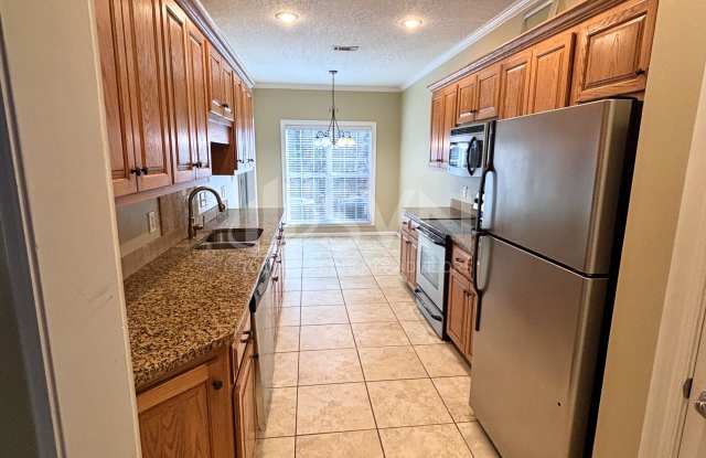 1712 Spring Hill Place Apt D - 1712 Spring Hill Place, Valdosta, GA 31601