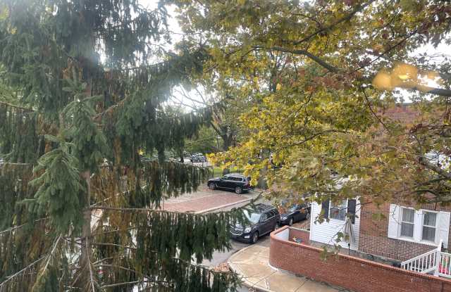 2713 S Alder St photos photos