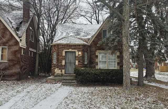 9717 Balfour Road photos photos