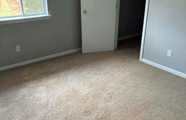 117 Manor Dr photos photos