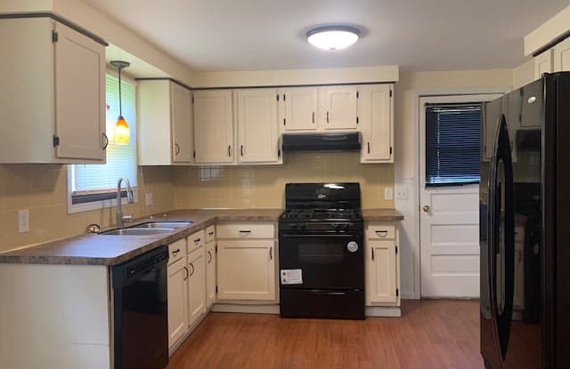 790 Two Rod Rd - 790 Two Rod Road, Town Line, NY 14004