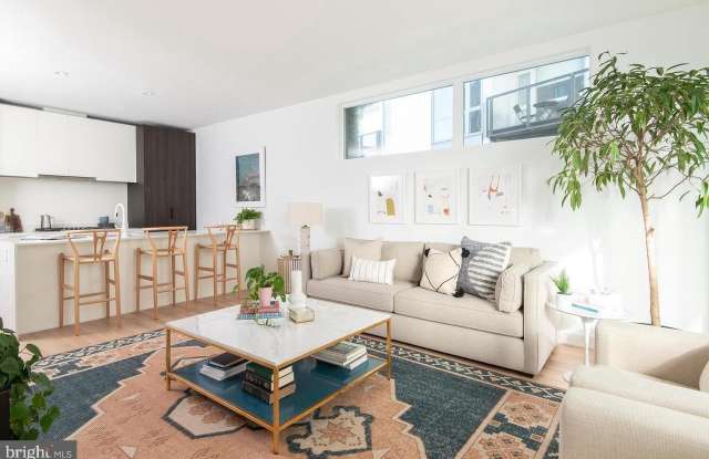 1923 9TH Street NW Gallery 3