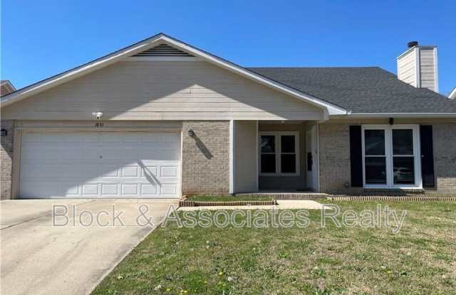 2840 Chillingworth Drive photos photos