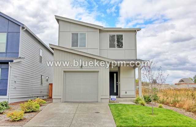 3 Bed, 2 Bath Home Located in Orchards photos photos