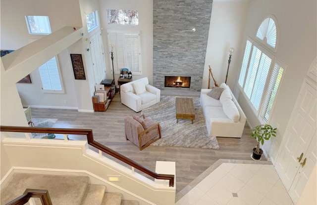 22442 Bayberry Gallery 4