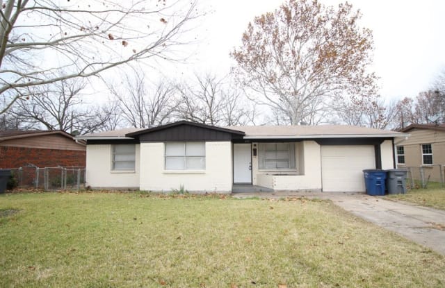 2141 Major Dr - 2141 Major Drive, Dallas, TX 75227