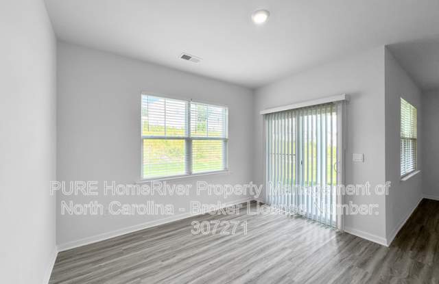 3952 Ashton Dr NW Gallery 4