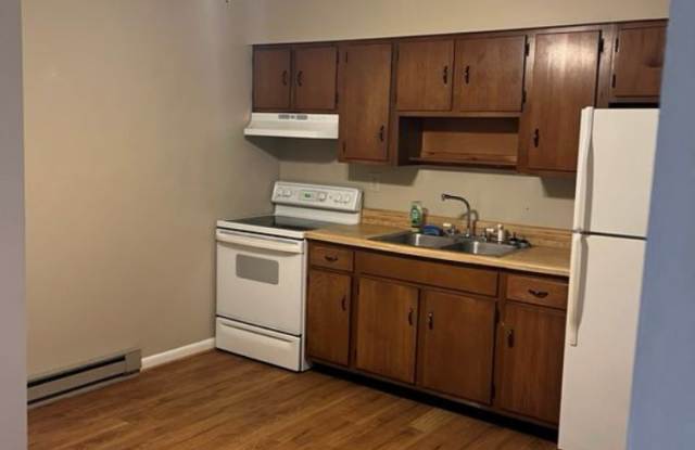 364 Thompson Street - 2 photos photos