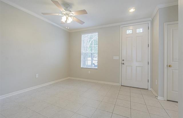 10033 BRADWELL PLACE Gallery 3