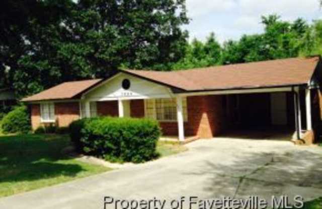 Beautiful 3 Bedroom home in Fayetteville! photos photos