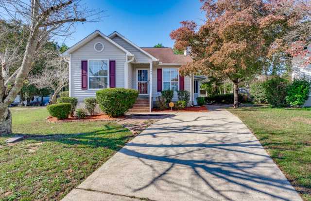 Delightful 3-bedroom, 2-bathroom home located in the well-established community of West Columbia, SC - 249 Stonewood Court, Lexington County, SC 29170