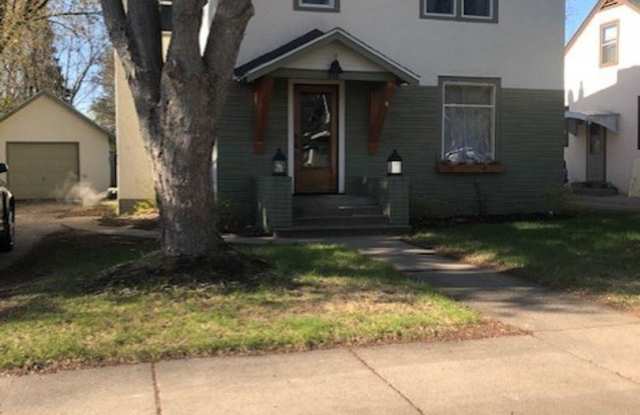 918 Fir Street - 918 Fir Street, Brainerd, MN 56401