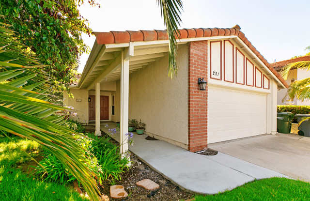 251 Chapalita Drive Gallery 3