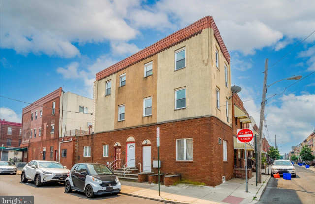 2201 S HICKS Street Gallery 2