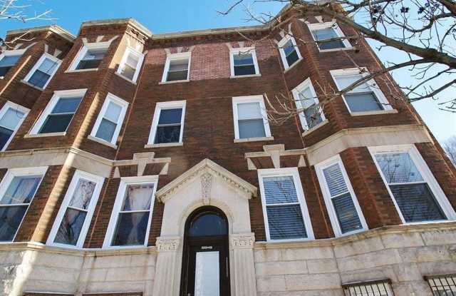3045 Fullerton (Bucktown) photos photos