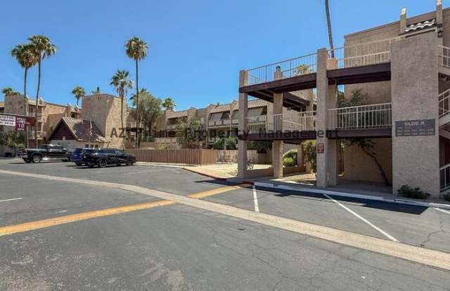 7402 East Carefree Drive Gallery 1