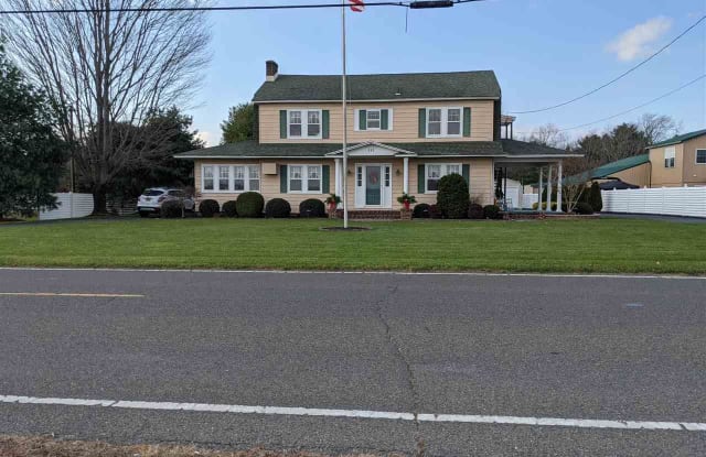 449 Middle Road - 449 Middle Road, Hammonton, NJ 08037