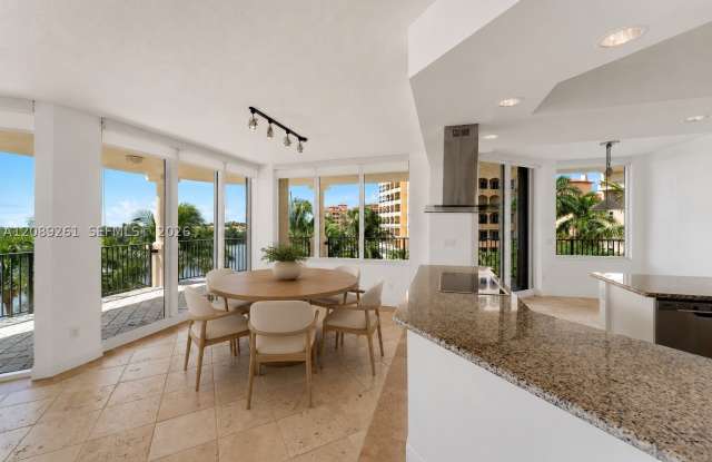 13627 Deering Bay Dr Gallery 4