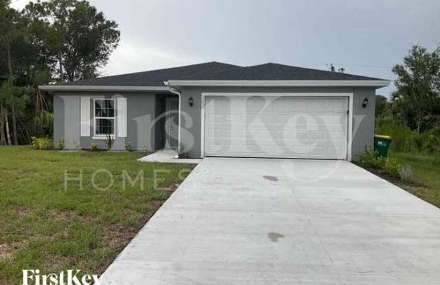 1235 Desmond Street photos photos