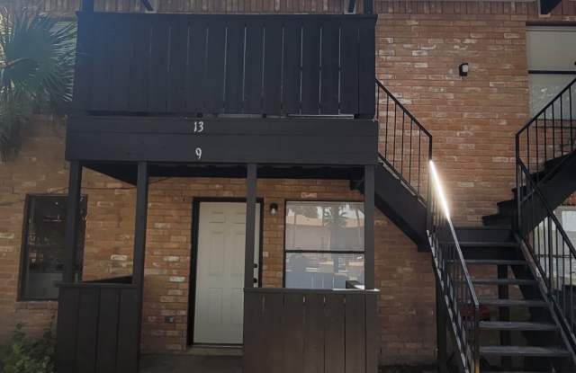 2606 Los Amigos Drive- 13 photos photos