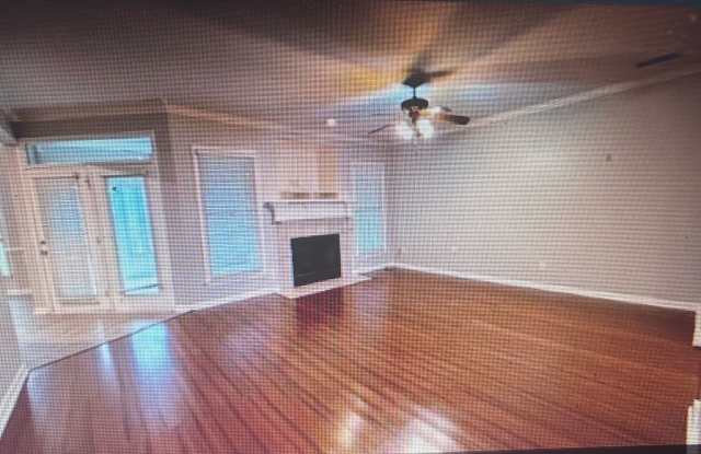 Single-family Home Gallery 3