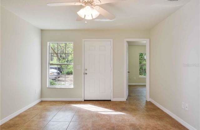 2556 GOLD COURT Gallery 3