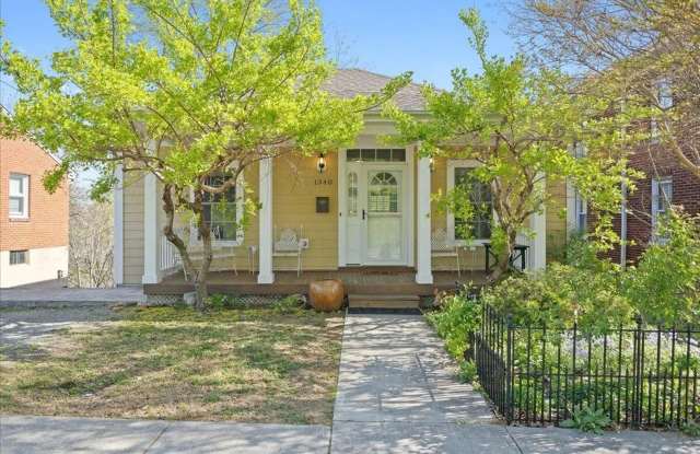 Updated and Spacious 3BR 2Bath House for rent photos photos Updated and Spacious 3BR 2Bath House for rent photos photos
