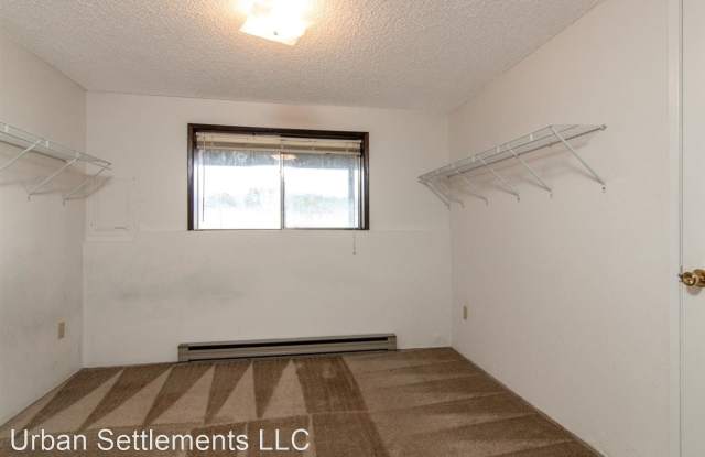 11921 E Railroad Cr Gallery 3