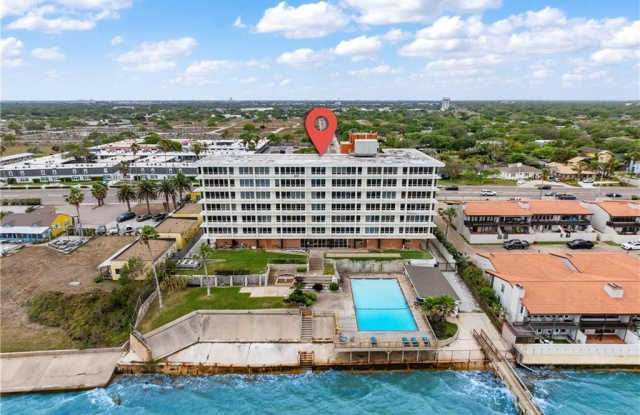 4302 Ocean Drive Gallery 1