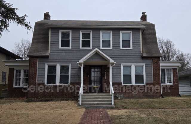 2315 Kensington Boulevard - 2315 Kensington Boulevard, Fort Wayne, IN 46805