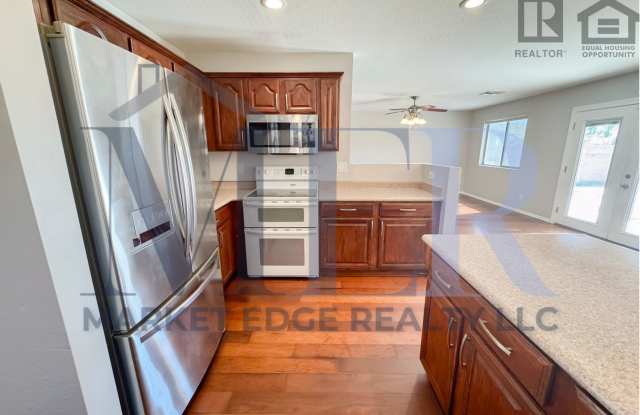 4Bed/3Bath House in Avondale w/ Pool! Ready for Immediate Move In! photos photos 4Bed/3Bath House in Avondale w/ Pool! Ready for Immediate Move In! photos photos