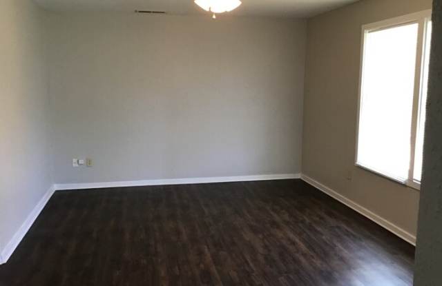 6113 Windsor Drive Gallery 3
