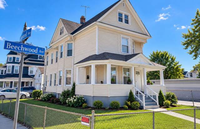 725 Beechwood Avenue Gallery 1